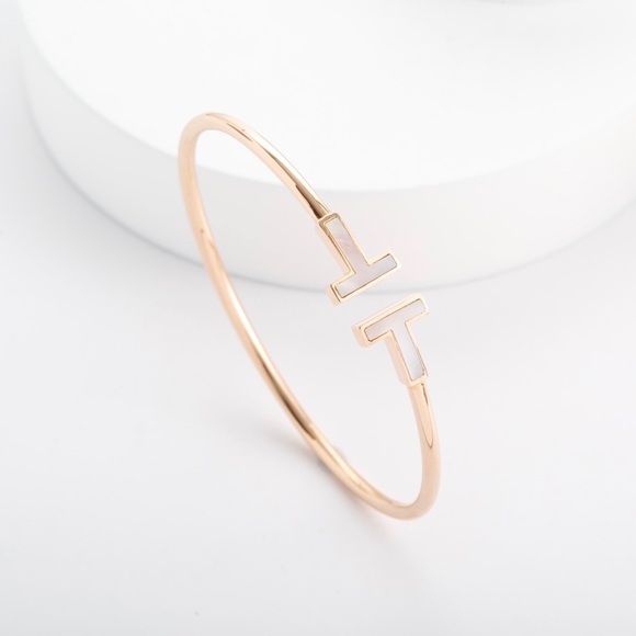 Tiffany & Co. Rose Gold T Wire Bracelet with White Inlay - Picture 3 of 6
